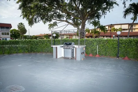 2861 NW 47th Terrace Lauderdale Lakes FL 33313