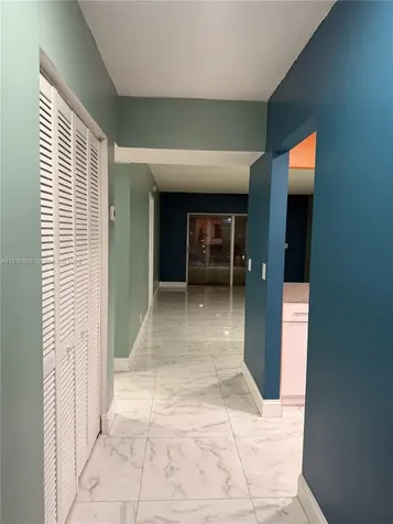 2861 NW 47th Terrace Lauderdale Lakes FL 33313