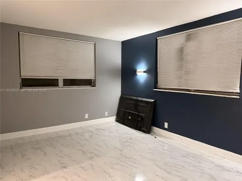 2861 NW 47th Terrace Lauderdale Lakes FL 33313