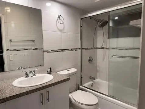 2861 NW 47th Terrace Lauderdale Lakes FL 33313