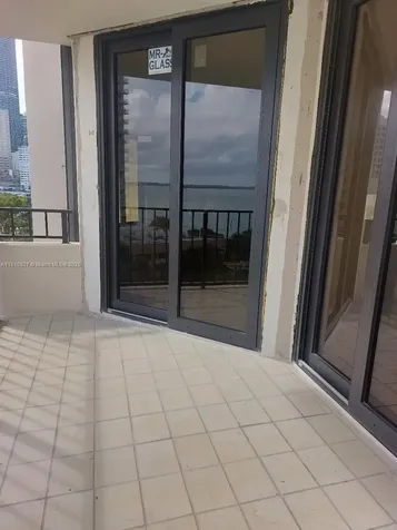 520 Brickell Key Drive Miami FL 33131