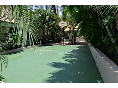 520 Brickell Key Drive Miami FL 33131