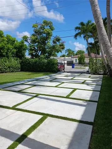 3429 SW 23rd Terrace Miami FL 33145