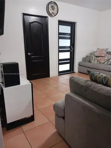 3429 SW 23rd Terrace Miami FL 33145