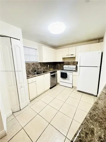 4205 N University Drive Sunrise FL 33351
