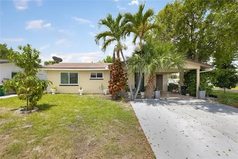 5723 NW 69th Avenue Tamarac FL 33321