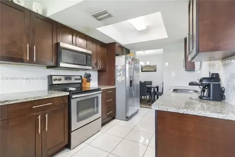 5723 NW 69th Avenue Tamarac FL 33321