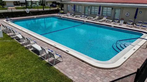 5723 NW 69th Avenue Tamarac FL 33321