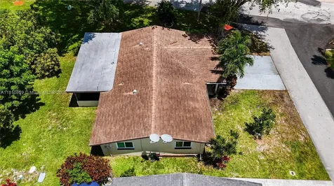 5723 NW 69th Avenue Tamarac FL 33321