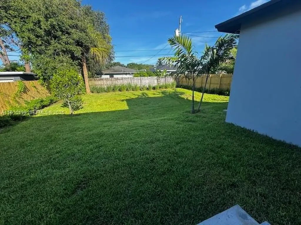 307 NW 28th Avenue Fort Lauderdale FL 33311