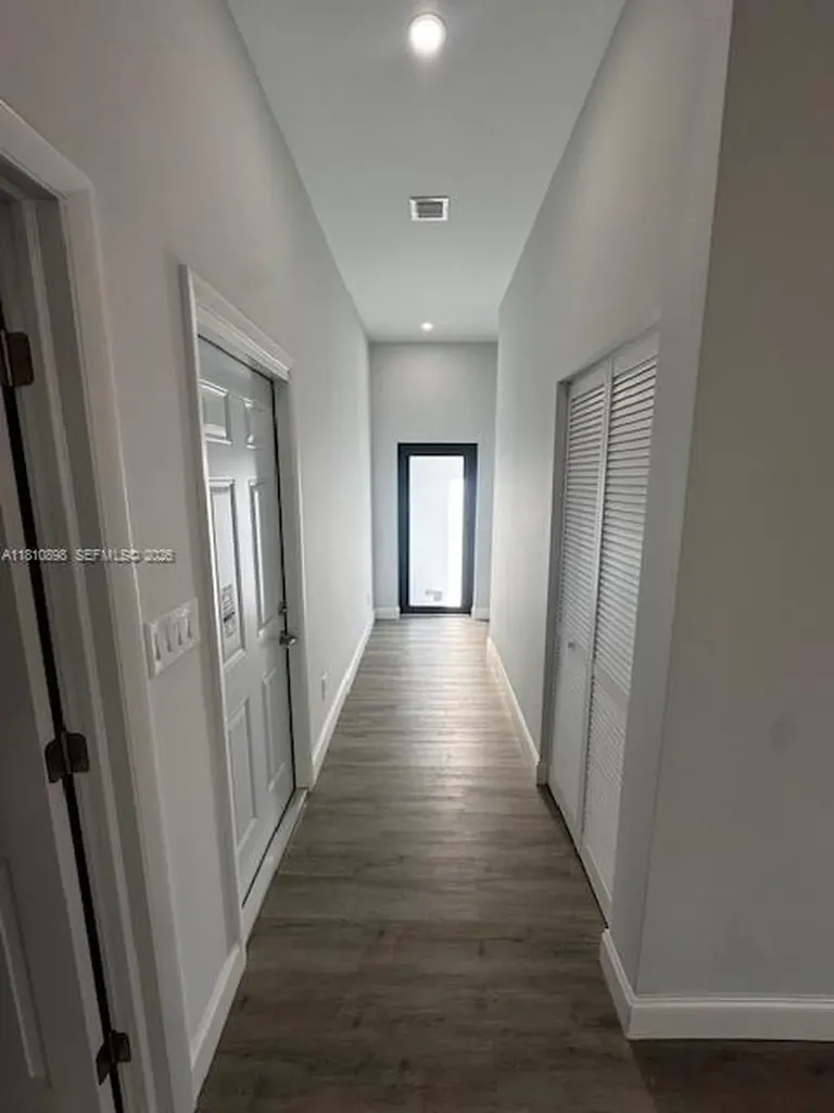 307 NW 28th Avenue Fort Lauderdale FL 33311