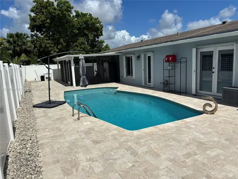 12710 SW 43rd Drive Miami FL 33175