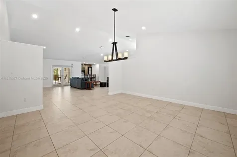 7350 SW 154th Terrace Palmetto Bay FL 33157