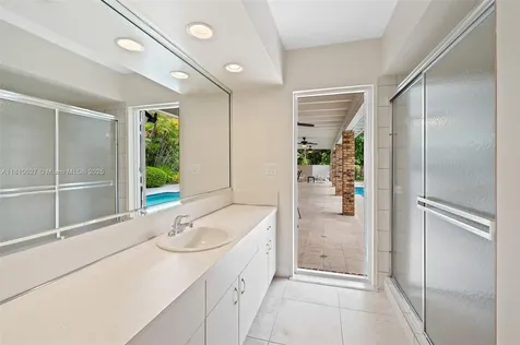 7350 SW 154th Terrace Palmetto Bay FL 33157