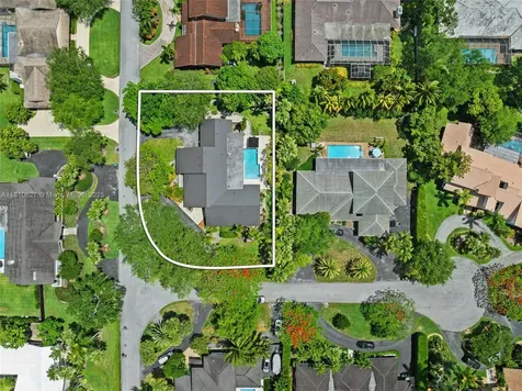 7350 SW 154th Terrace Palmetto Bay FL 33157