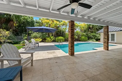 7350 SW 154th Terrace Palmetto Bay FL 33157