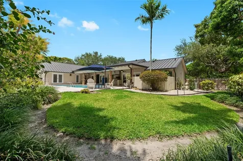 7350 SW 154th Terrace Palmetto Bay FL 33157
