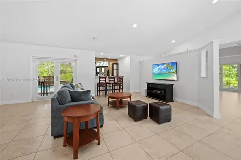 7350 SW 154th Terrace Palmetto Bay FL 33157