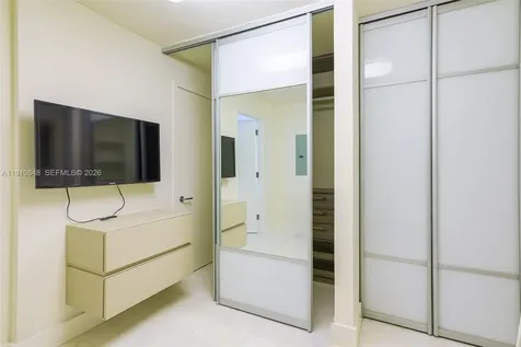 360 Ocean Drive Key Biscayne FL 33149