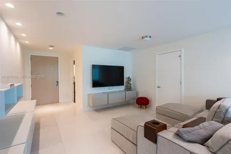 360 Ocean Drive Key Biscayne FL 33149