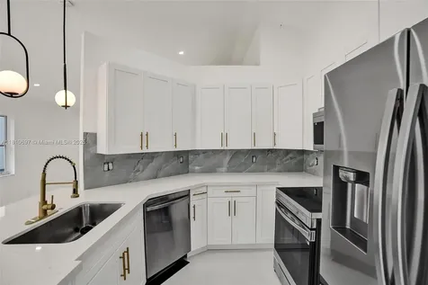 7325 Flores Way Margate FL 33063
