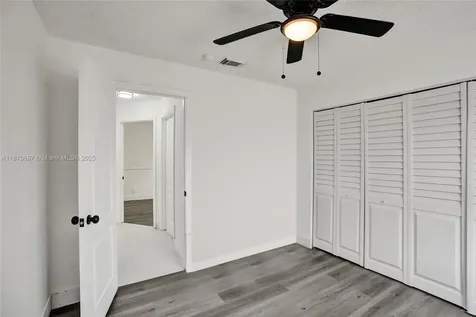 7325 Flores Way Margate FL 33063