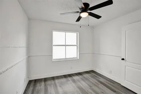 7325 Flores Way Margate FL 33063