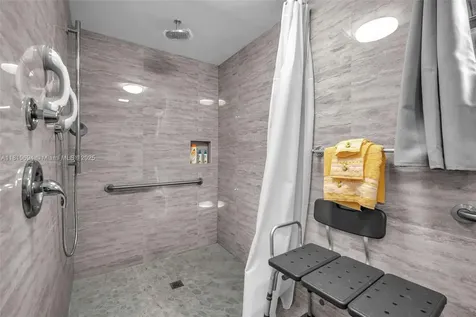 18801 NW 39th Court Miami Gardens FL 33055