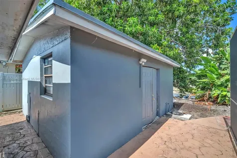 18801 NW 39th Court Miami Gardens FL 33055