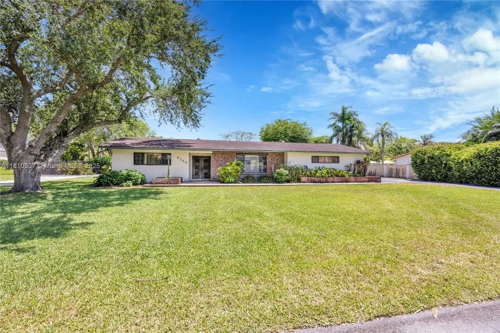 9760 SW 119th Street Miami FL 33176