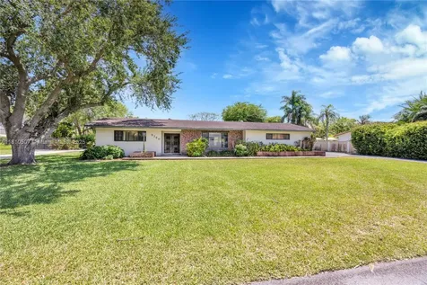 9760 SW 119th Street Miami FL 33176
