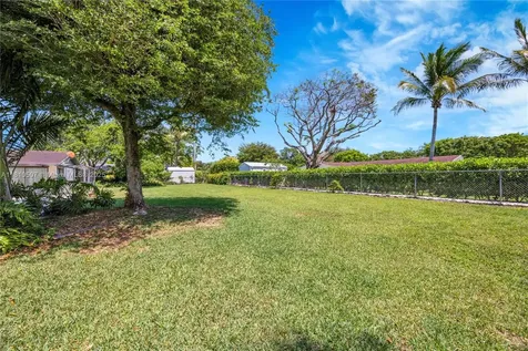 9760 SW 119th Street Miami FL 33176