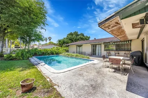 9760 SW 119th Street Miami FL 33176