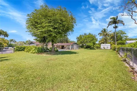 9760 SW 119th Street Miami FL 33176