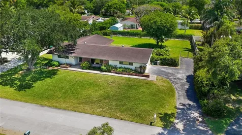 9760 SW 119th Street Miami FL 33176
