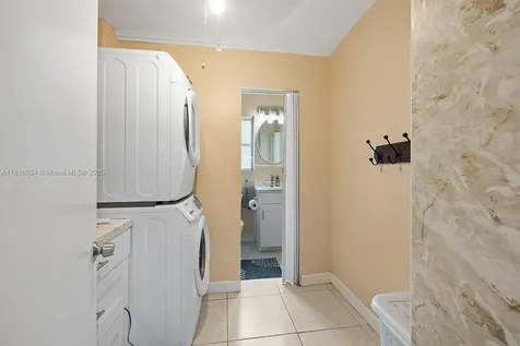 5808 Polk Street Hollywood FL 33021