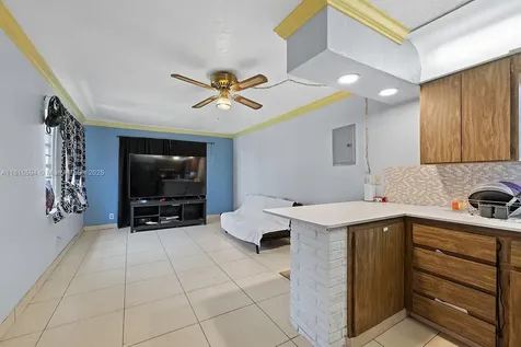 5808 Polk Street Hollywood FL 33021