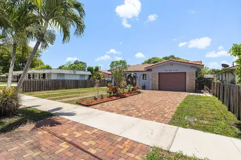 5808 Polk Street Hollywood FL 33021