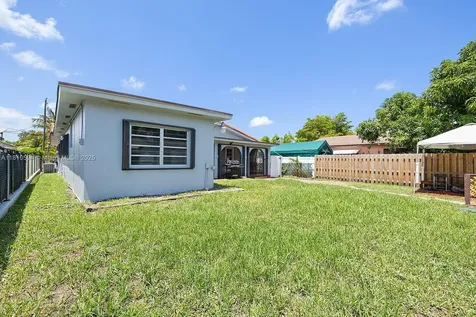 5808 Polk Street Hollywood FL 33021