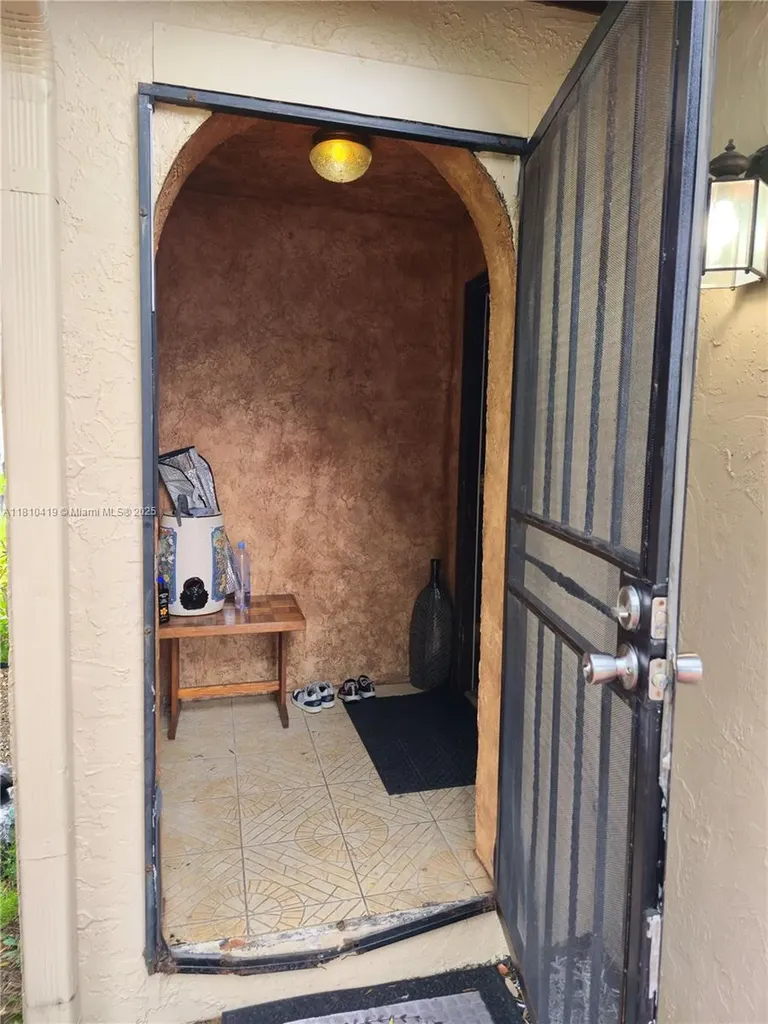 22374 SW 57th Circle Boca Raton FL 33428