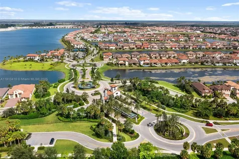 9225 Parkland Bay Drive Parkland FL 33076