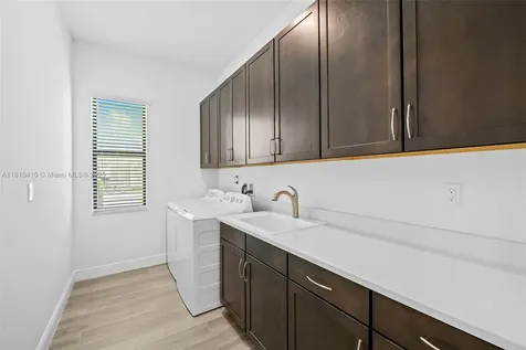 9225 Parkland Bay Drive Parkland FL 33076