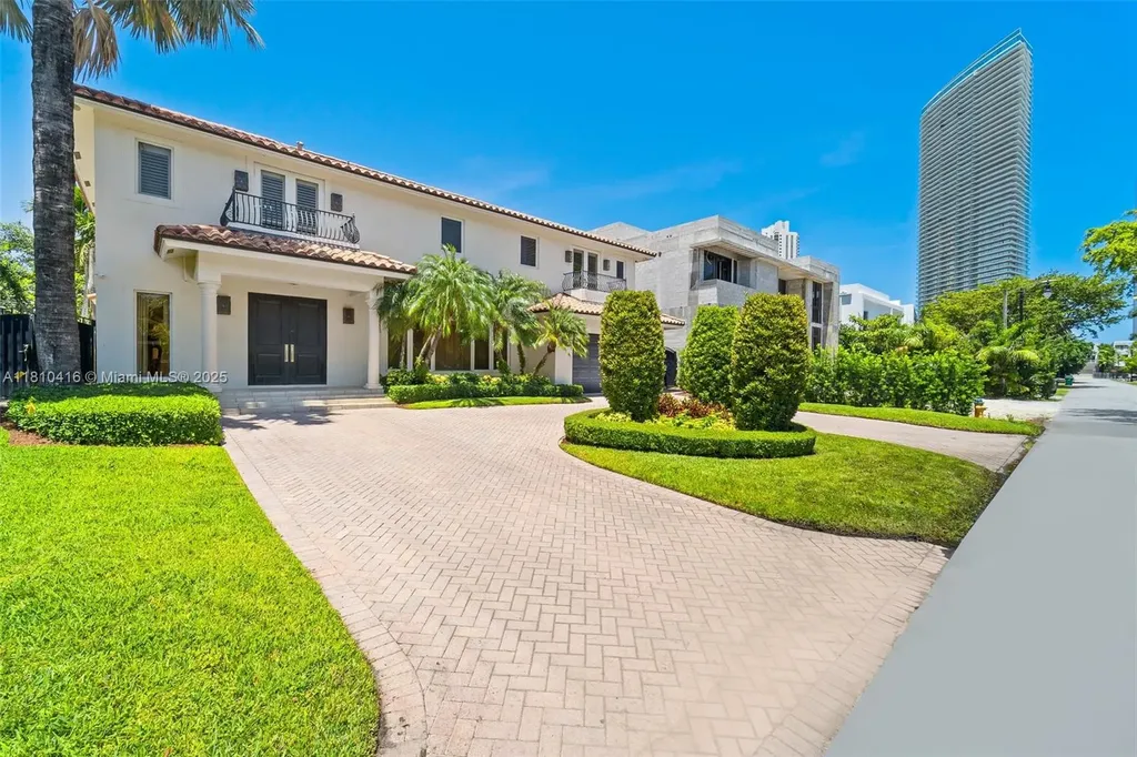 275 189th Terrace Sunny Isles Beach FL 33160