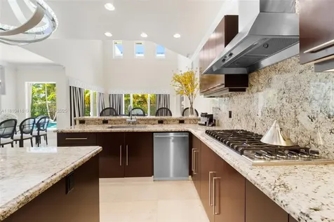 275 189th Terrace Sunny Isles Beach FL 33160