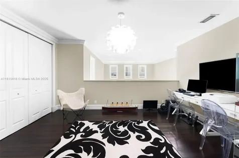 275 189th Terrace Sunny Isles Beach FL 33160