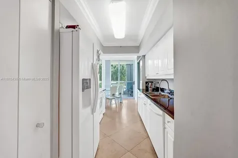 21055 Yacht Club Drive Aventura FL 33180