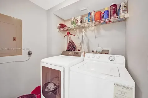 21055 Yacht Club Drive Aventura FL 33180