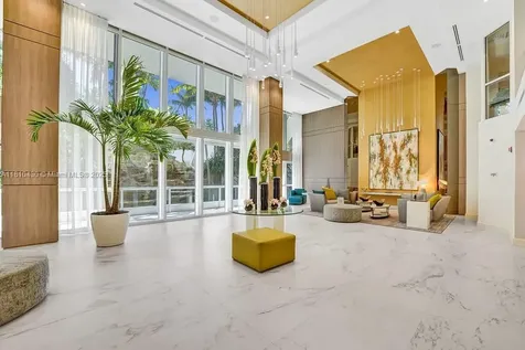 21055 Yacht Club Drive Aventura FL 33180