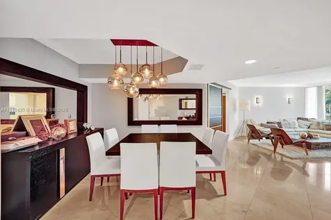 21055 Yacht Club Drive Aventura FL 33180