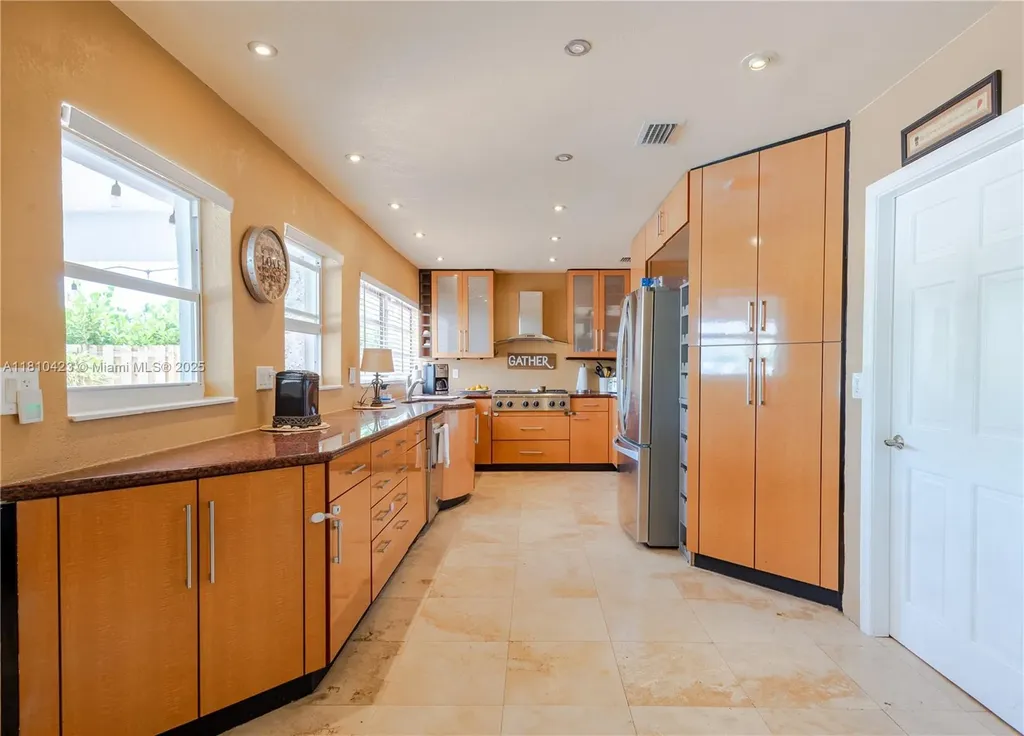 2908 Bayview Drive Fort Lauderdale FL 33306